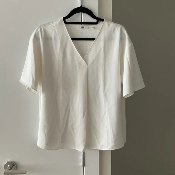 Uniqlo Tops Uniqlo White V Neck Blouse Poshmark